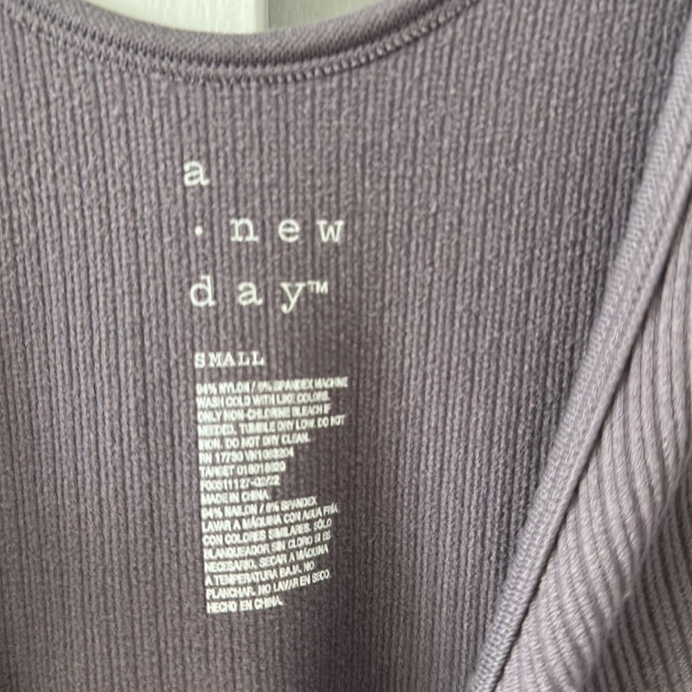 Basic Taupe Ribbed Tank - Picture 2 of 4